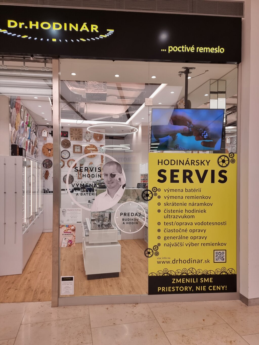 Vstup do prevádzky Dr. HODINAR v Eurovea